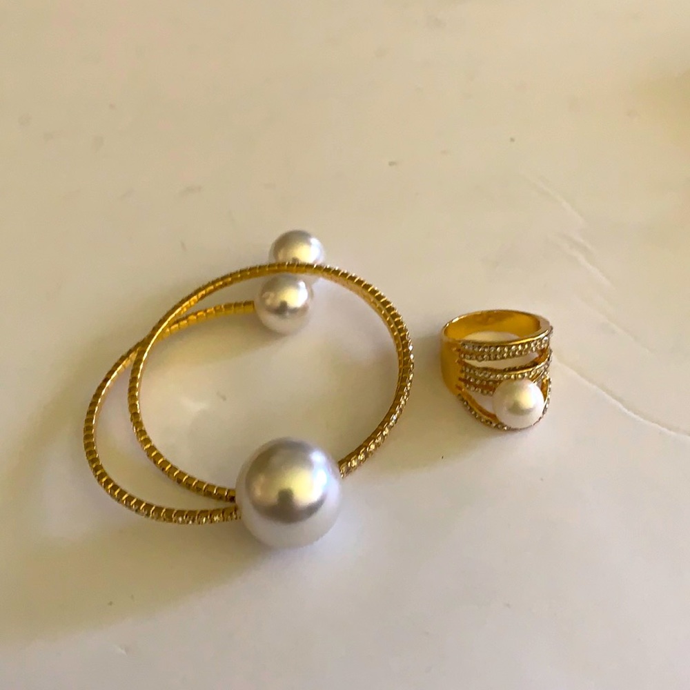 Bracelet and ring set